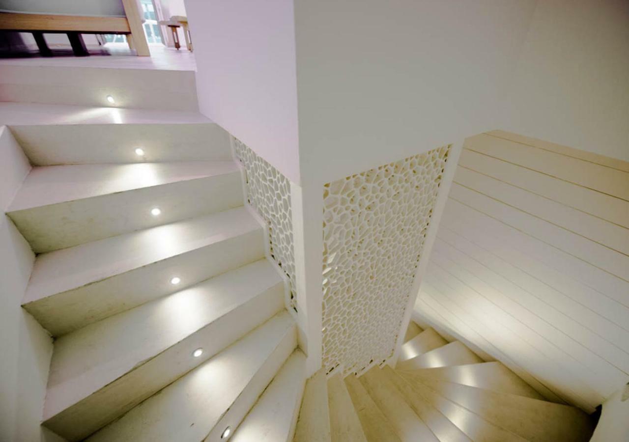 White Memories, Seafront Luxury Apartment Mykonos Mykonos Town エクステリア 写真